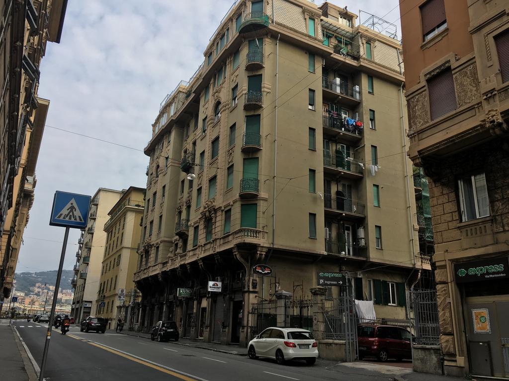 La Casa Di Matteino Apartment Genoa Bagian luar foto